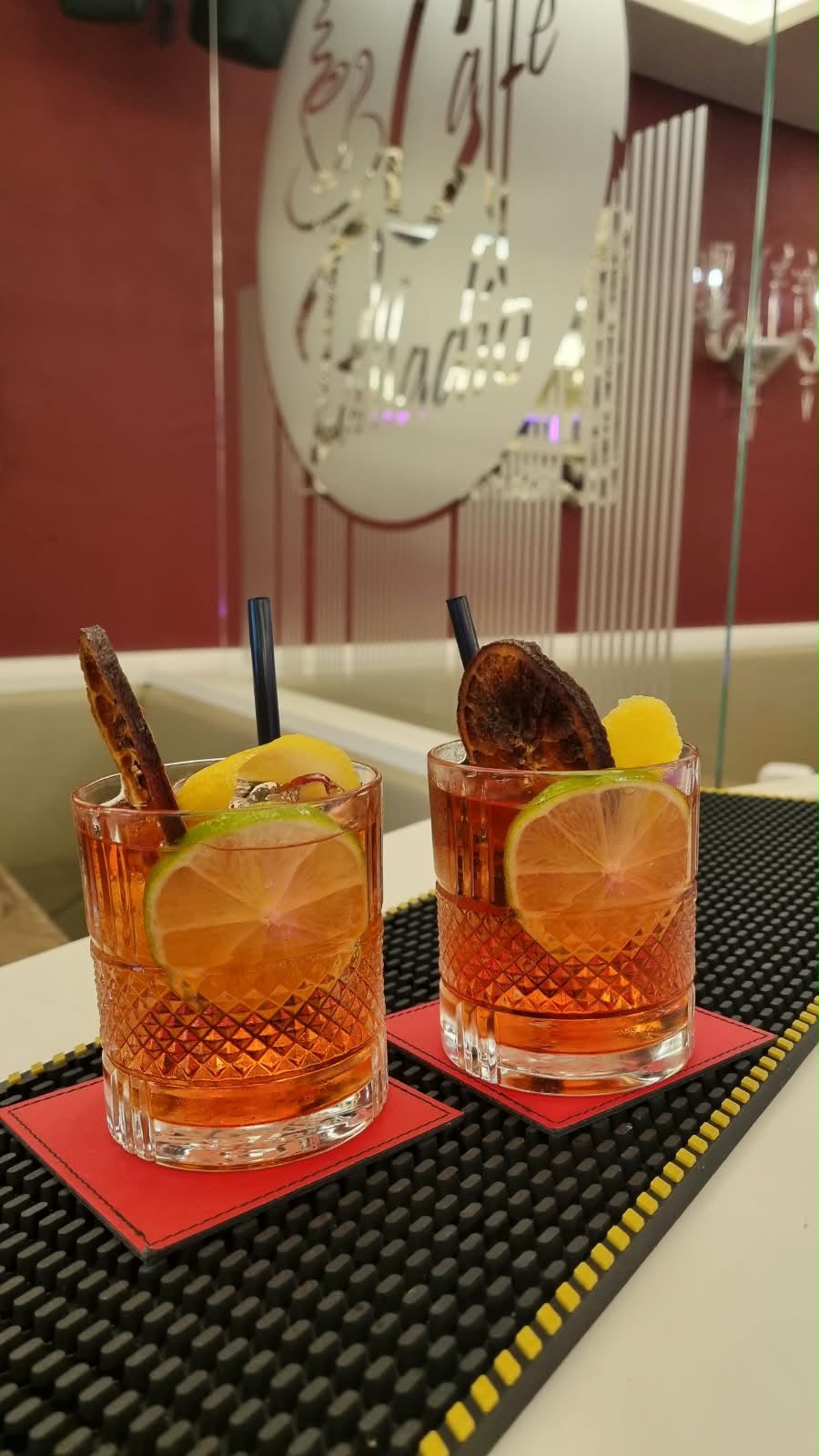 Aperitivi a tema